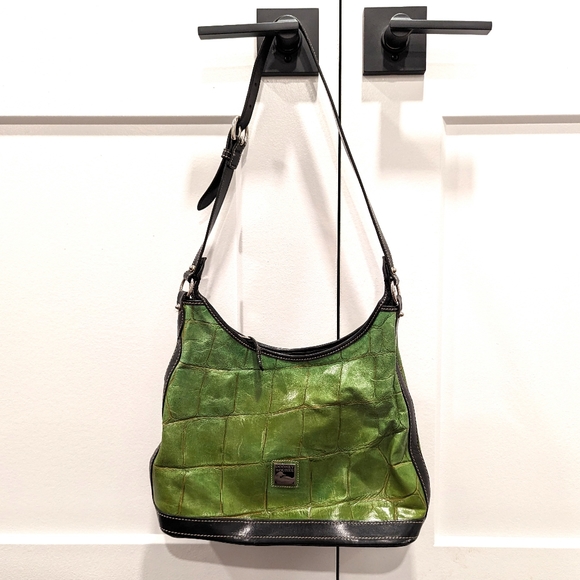 Vintage DOONEY and BOURKE green reptile print leather bag